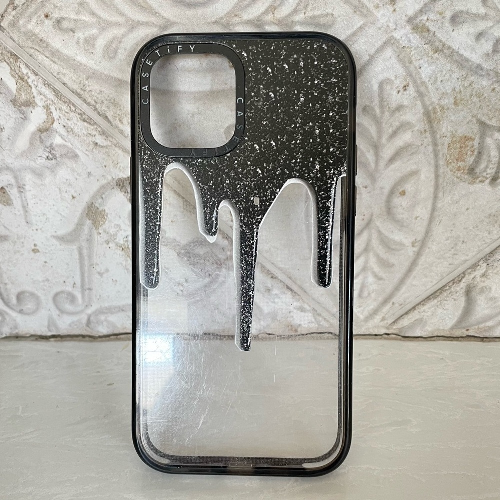 Casetify - iPhone 12 / iPhone 12 Pro- Black Glitter Drip Clear Phone Case